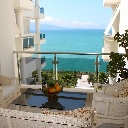 Limani Deluxe Apartments Sarande Exterior photo