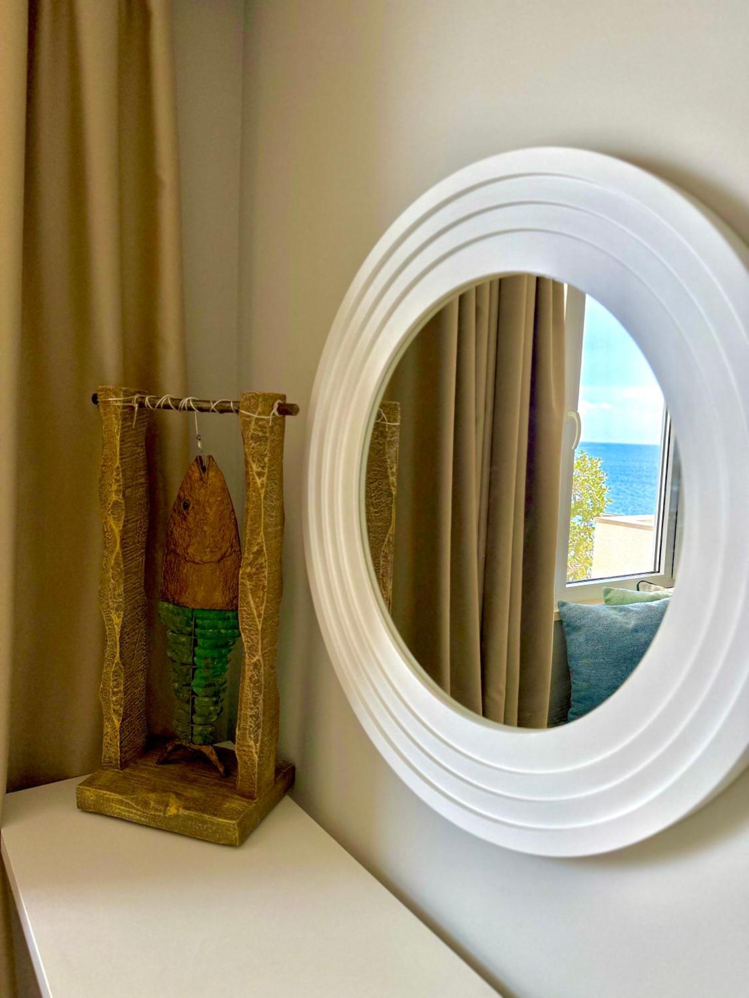 Limani Deluxe Sarandë